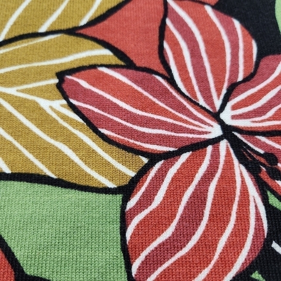 Size S Tank top Floral Cotton blend ribbed knit CABLE & GAUGE NWT - Picture 7 of 12